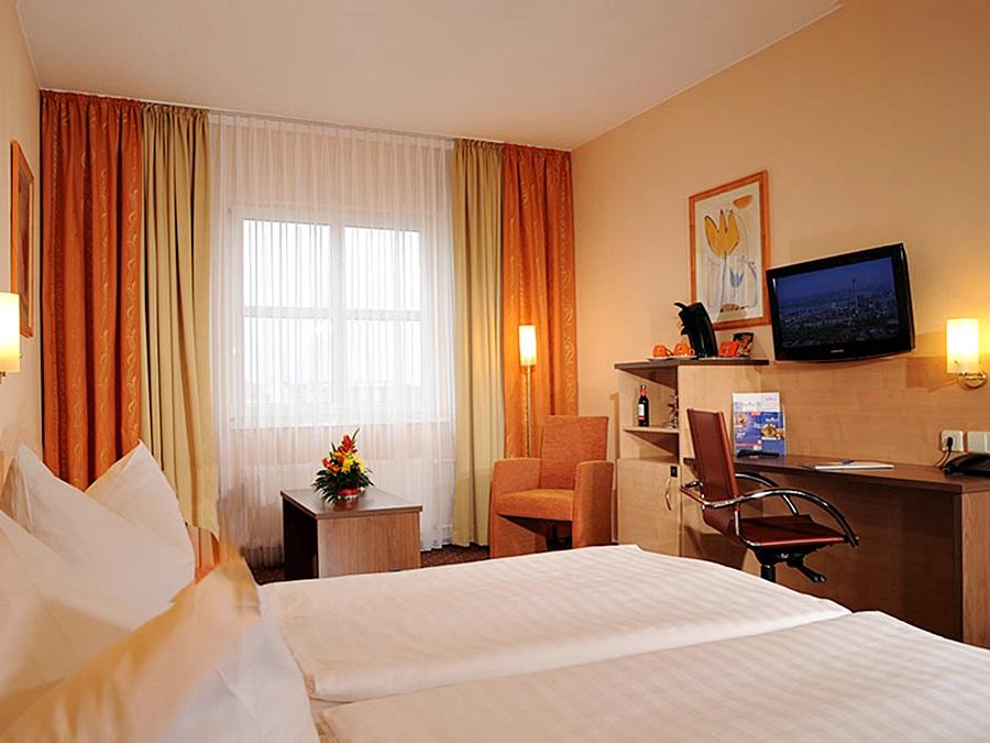 Plaza Inn Berlin Charlottenburg Dış mekan fotoğraf