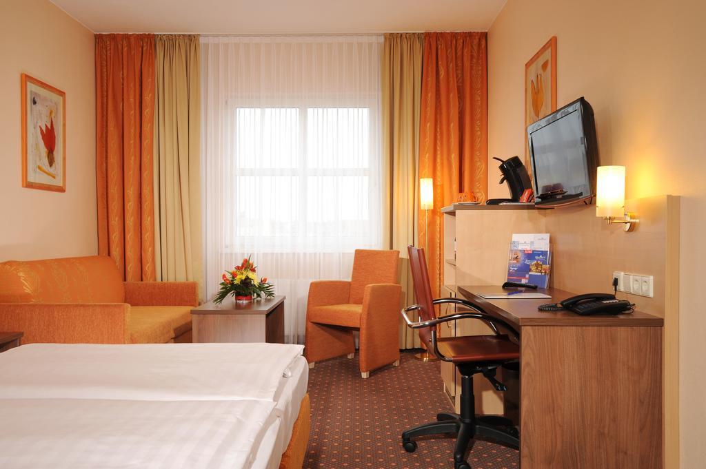 Plaza Inn Berlin Charlottenburg Dış mekan fotoğraf